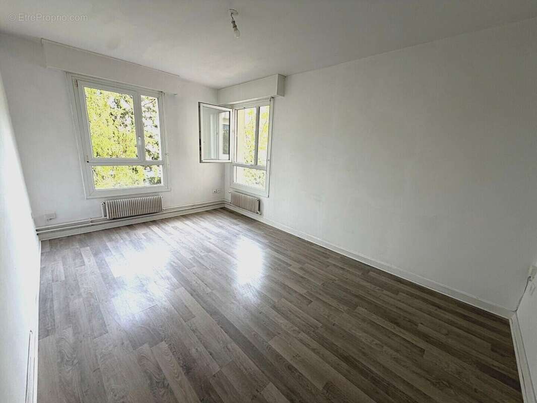 Appartement à LAXOU