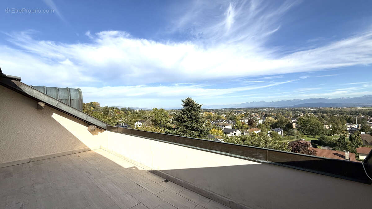 Maison à DIVONNE-LES-BAINS