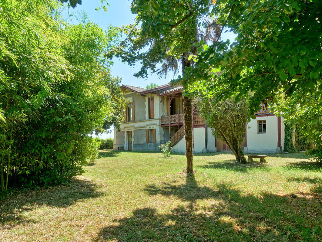 Maison à QUINSAC