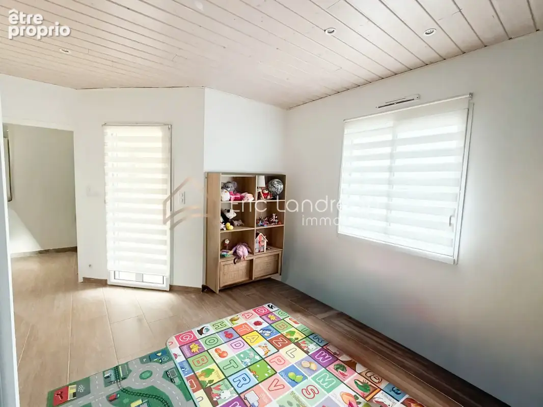 JARD-SUR-MER   Maison familiale avec beaux volumes, jardin paysagé et espace bien-être - photo 15