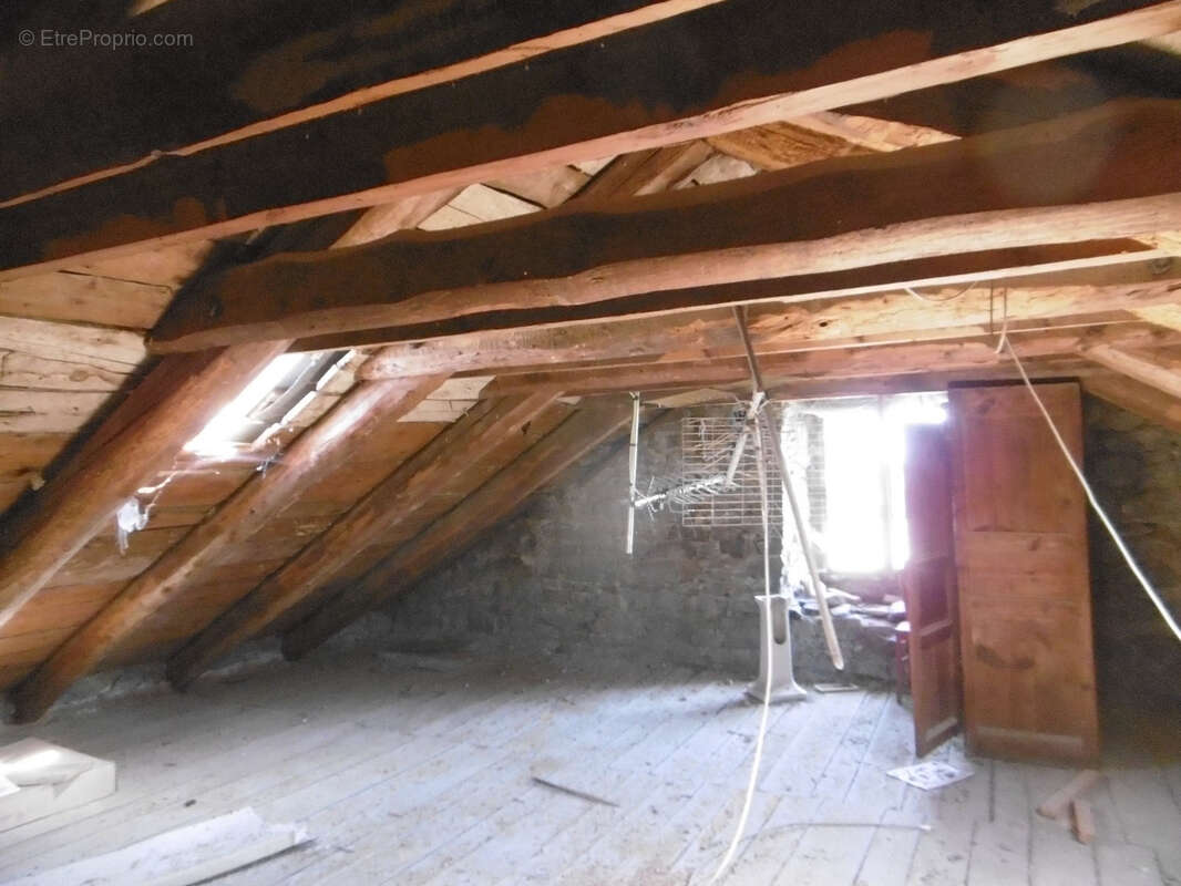 Appartement à MAZET-SAINT-VOY