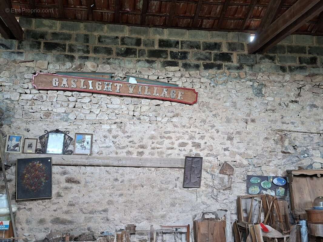 Maison avec grandes dépendances pour habitation et/ou projets divers - photo 7