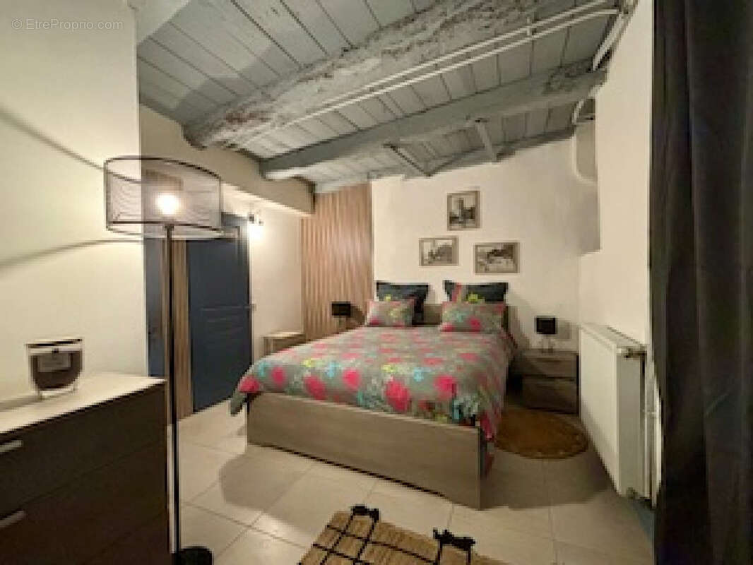 Vieux Cahors -Maison T4 de ville  rénovée avec Charme et meublée - photo 9