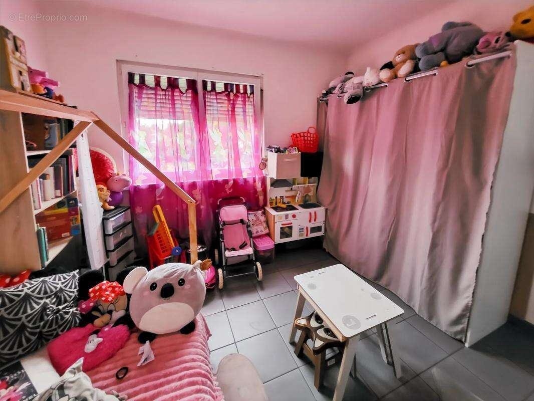 Maison à AULNOYE-AYMERIES