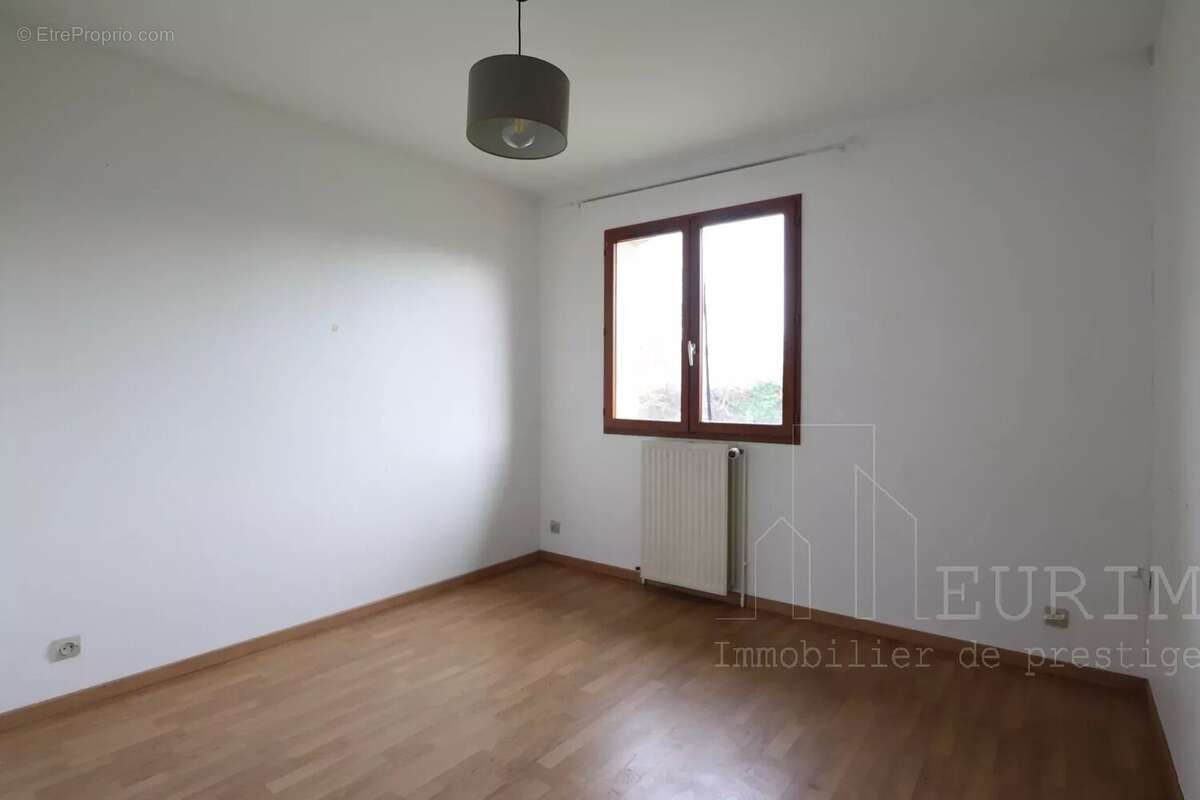 Maison à SAINT-ORENS-DE-GAMEVILLE