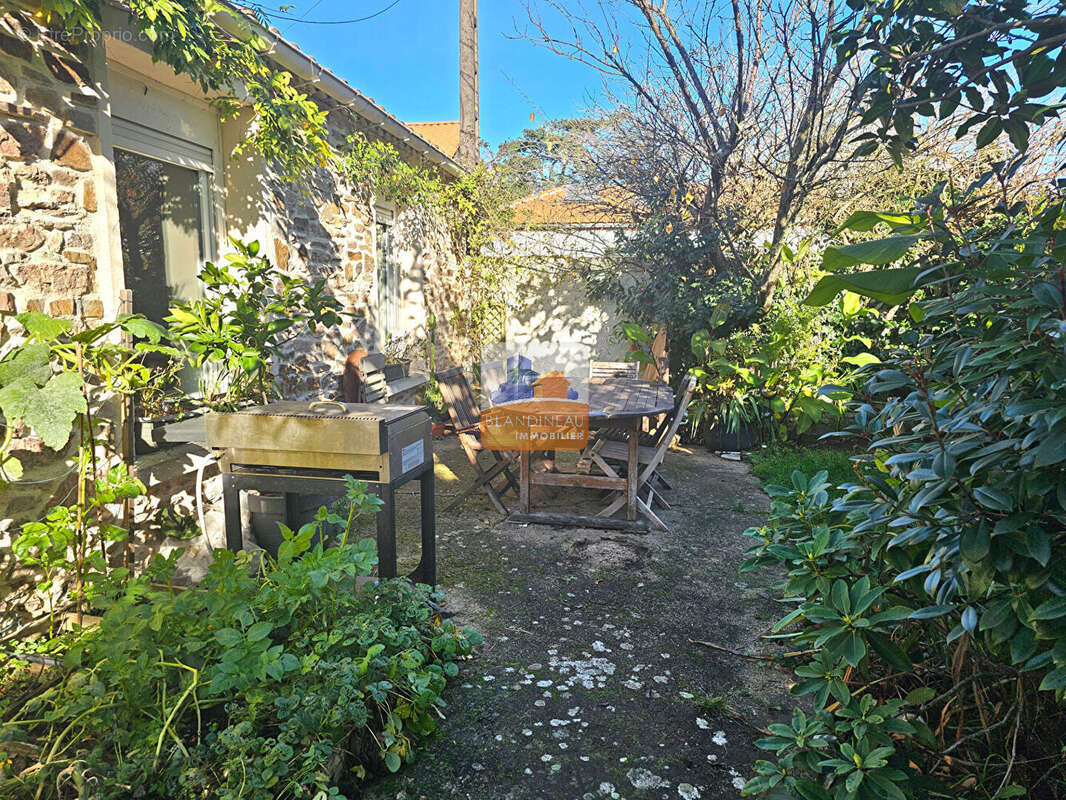 Maison à BOUGUENAIS