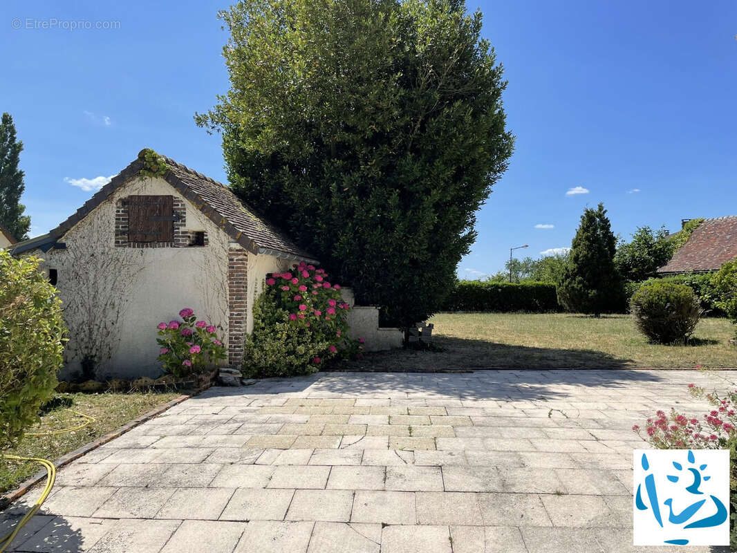 Maison 113 m² à Tourouvre  - photo 2