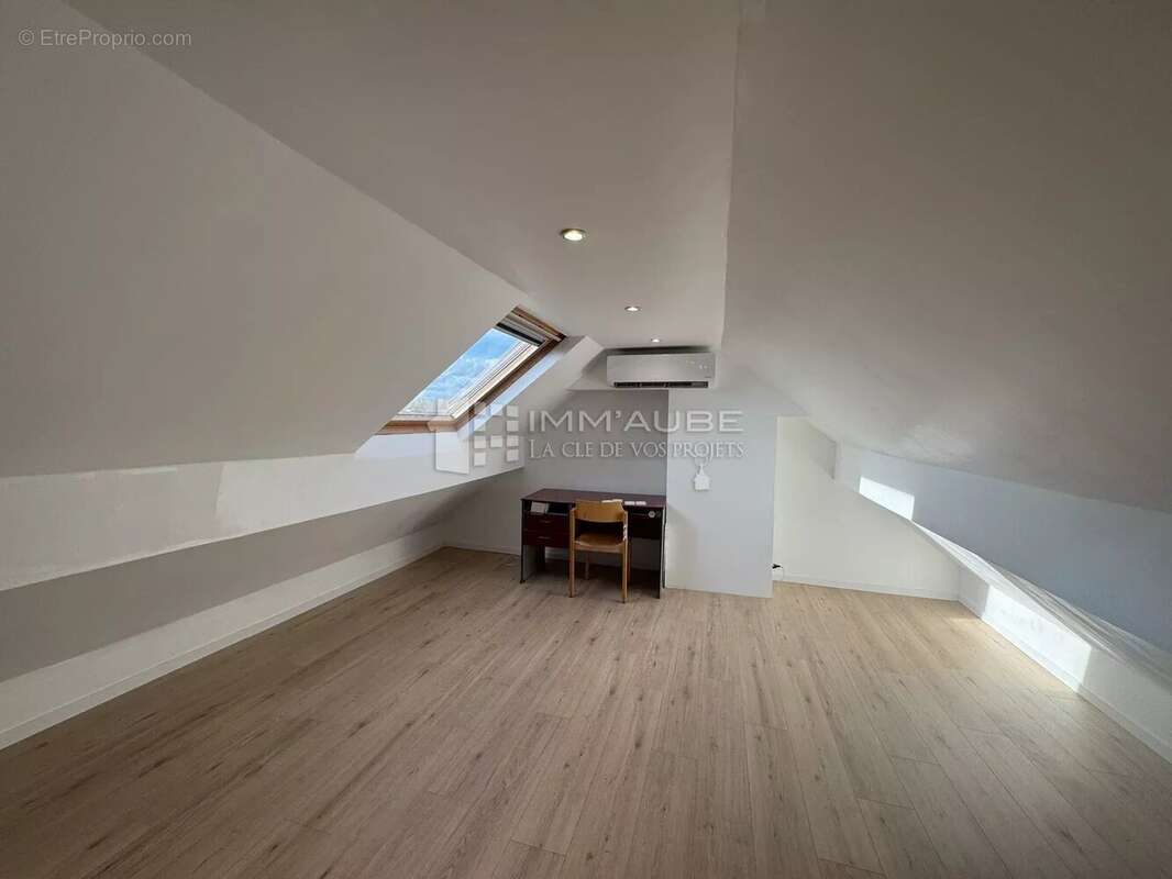 Maison à NOGENT-SUR-SEINE