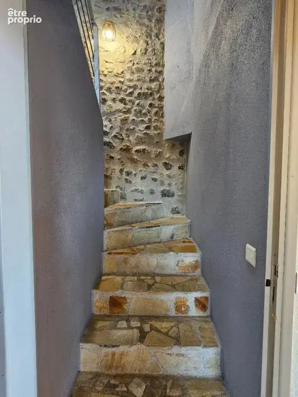 Chaleureuse maison de village + terrasse + garage - photo 32