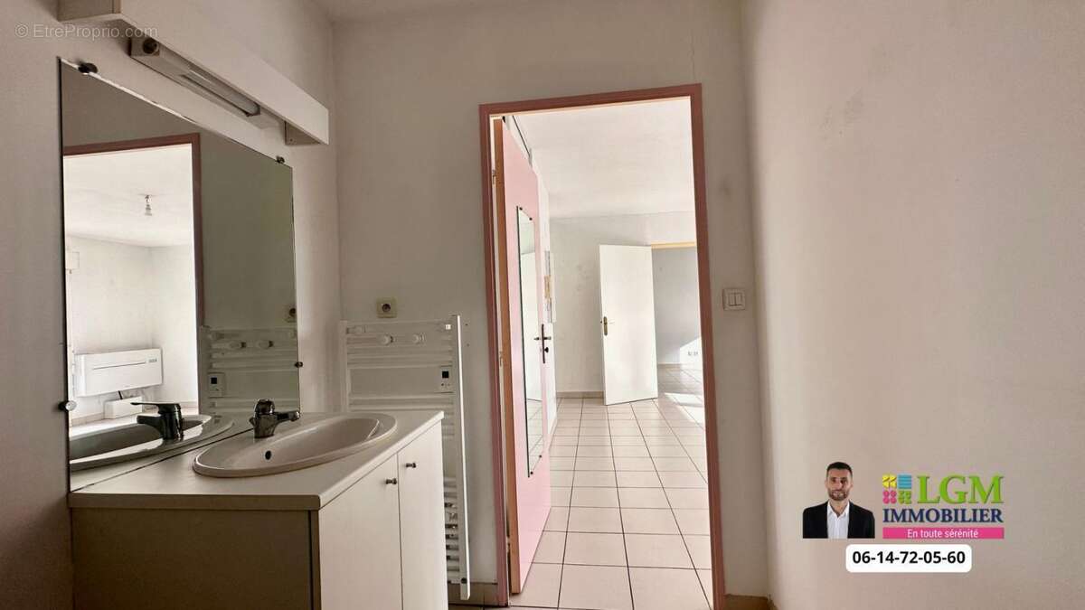 Appartement À Vendre - photo 4