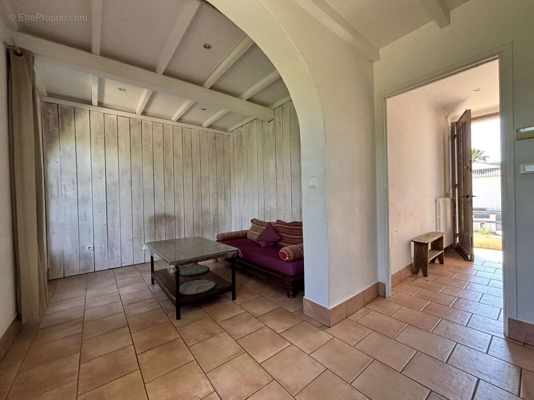 Appartement à LE CANNET