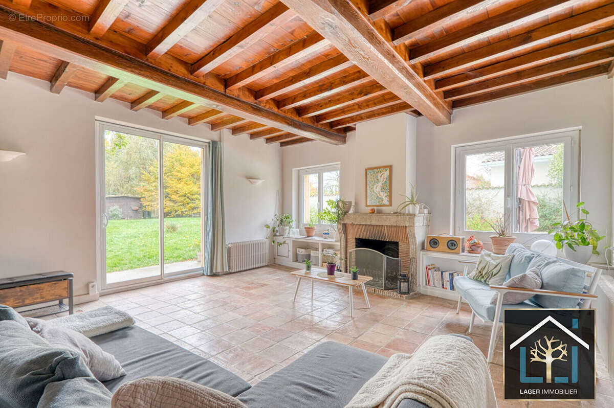 Maison à BRESSOLLES