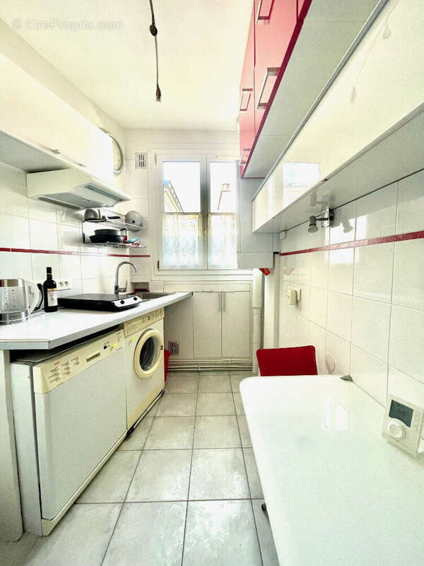 Appartement à LEVALLOIS-PERRET