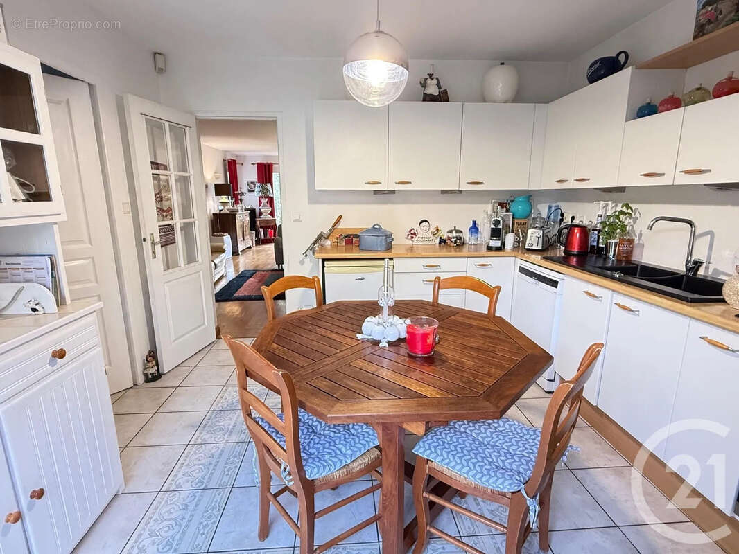 Maison à BOUCHEMAINE