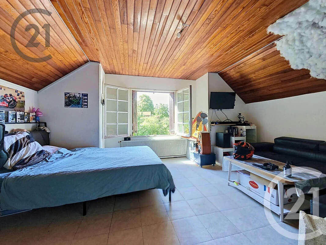 Maison 162 m² à Ablancourt  - photo 17