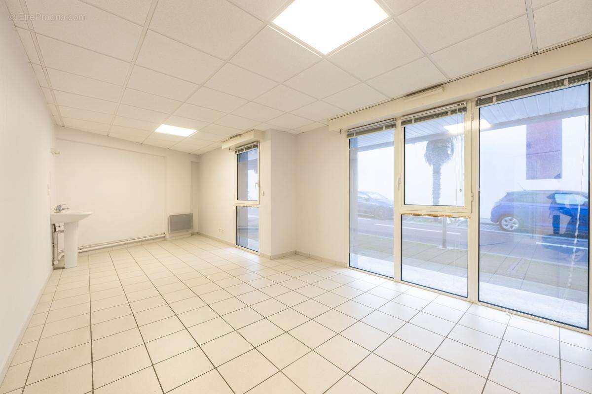 Photo 9 - Commerce à SAINT-NAZAIRE