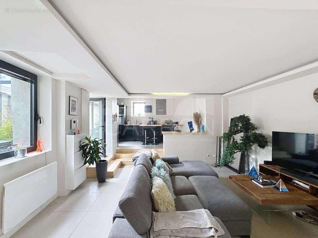 Appartement à SAINT-CYR-AU-MONT-D&#039;OR