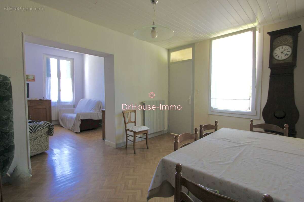Maison 86 m² à Valence  - photo 6
