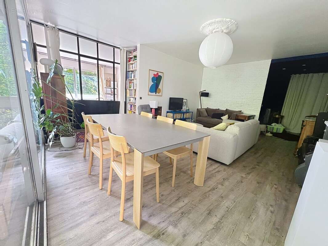 Appartement à GARCHES