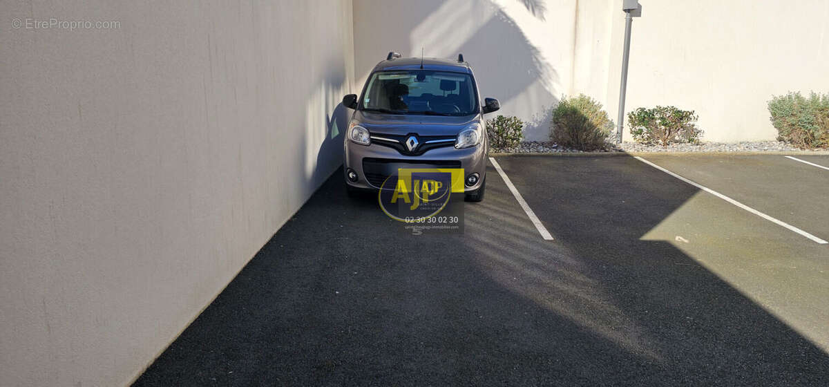 Parking à SAINT-GILLES-CROIX-DE-VIE