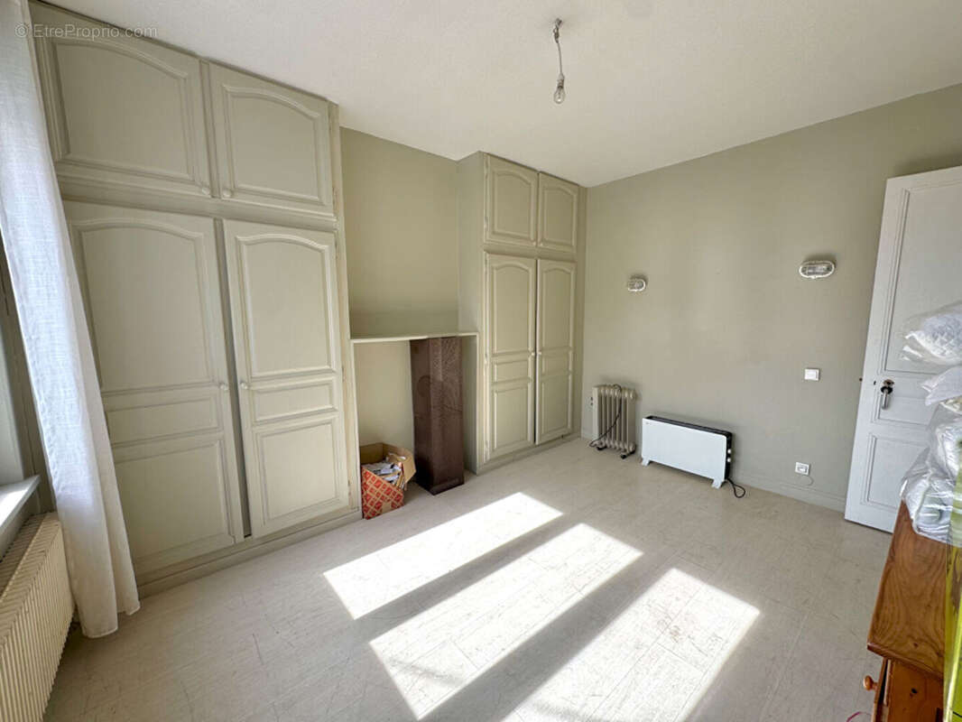 Maison à SAINT-ETIENNE-AU-MONT
