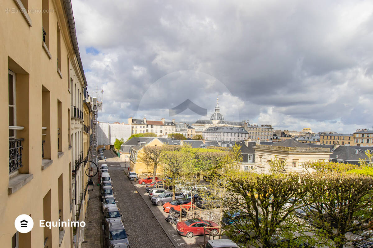 Appartement à VERSAILLES