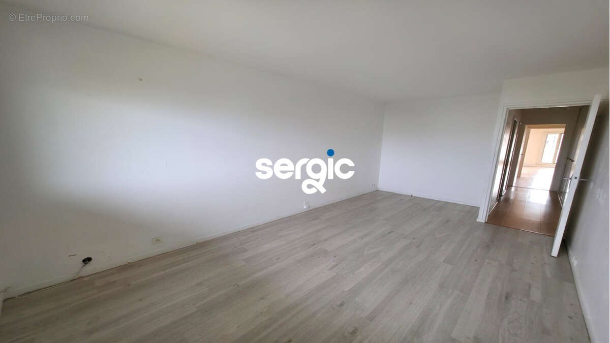 Rives de seine - t3 74m² balcon - parking - photo 8