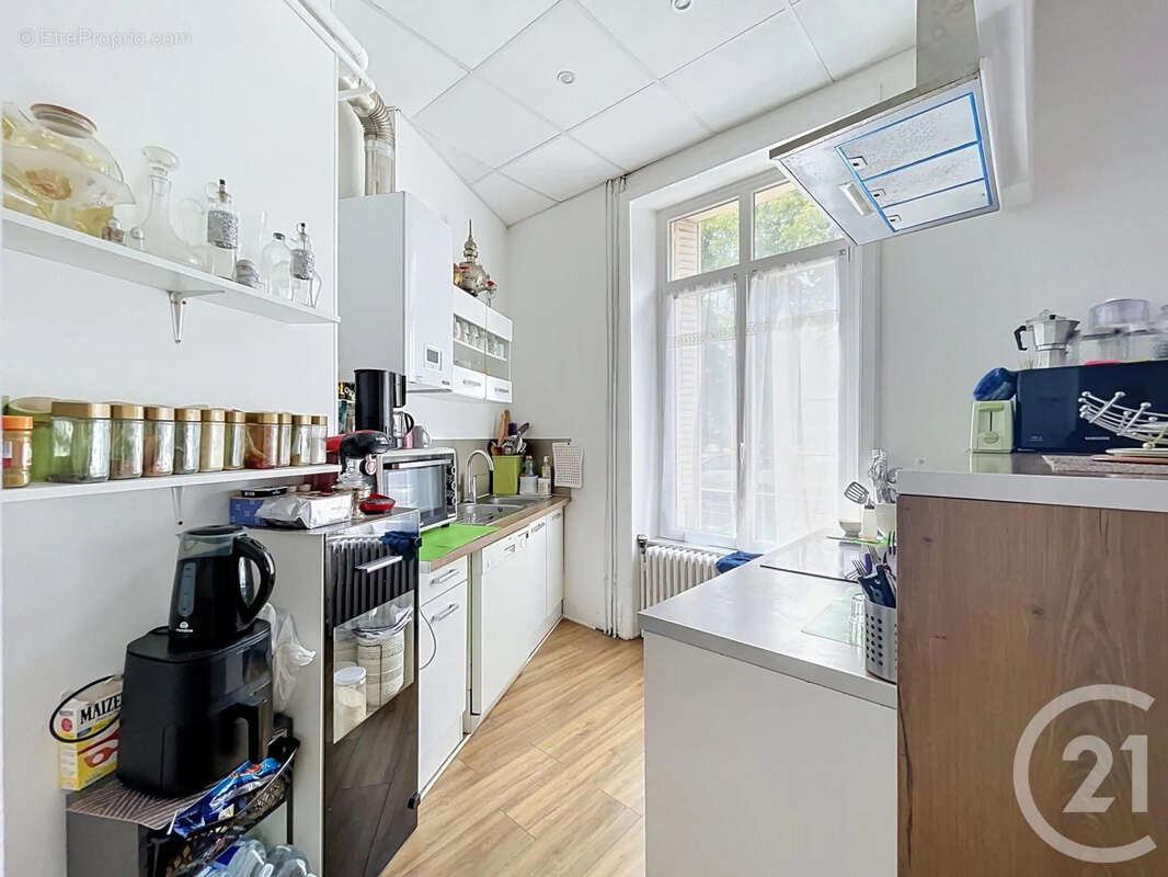 Appartement 100 m² à Epinal  - photo 3