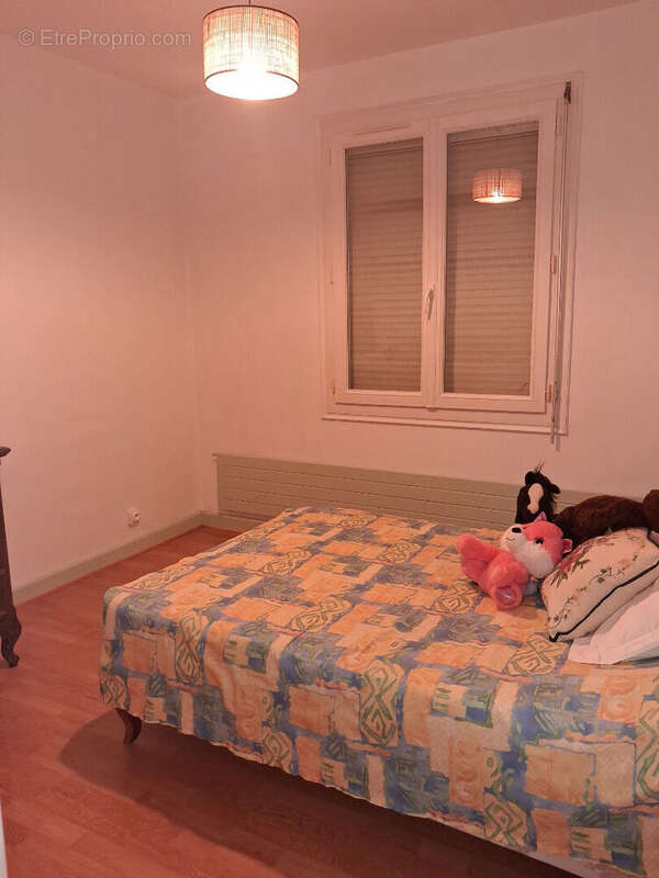 Appartement à VARENNES-VAUZELLES