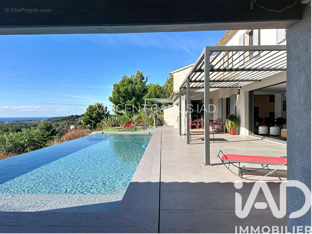 Photo 3 - Maison à OLLIOULES