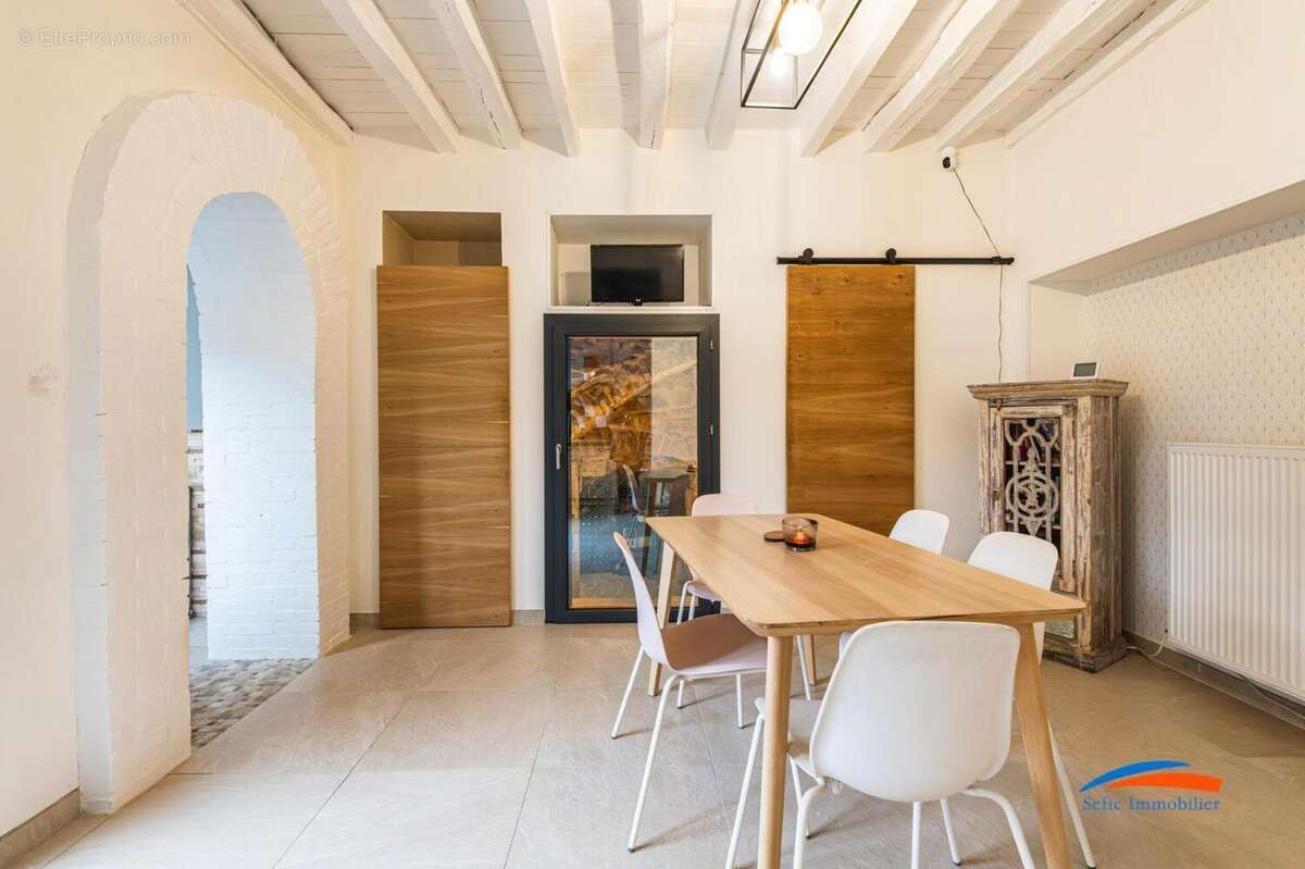   - Maison à HERMONVILLE