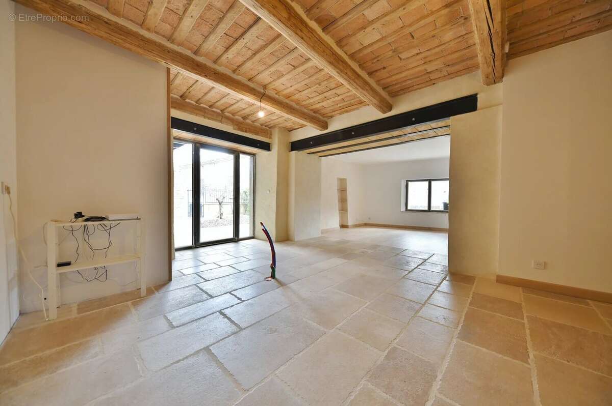 Maison à UZES