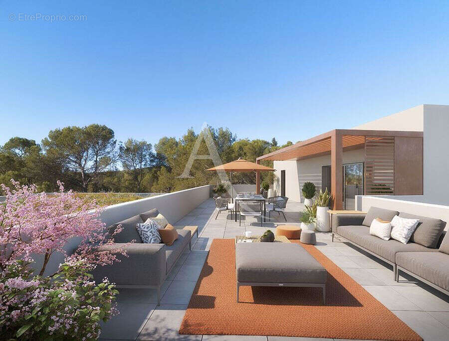 Appartement à SAINT-CLEMENT-DE-RIVIERE