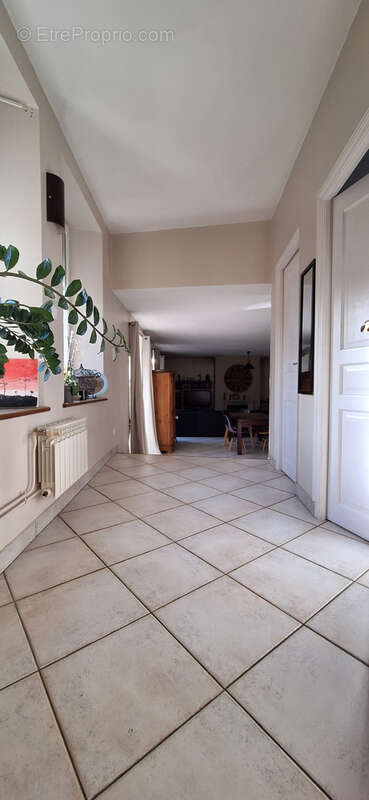 Maison à MALAY-LE-GRAND