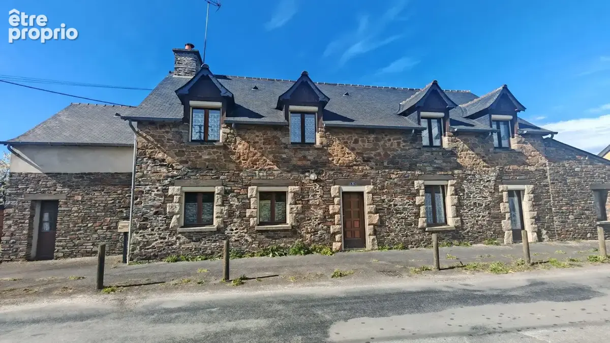 Maison à DOL-DE-BRETAGNE
