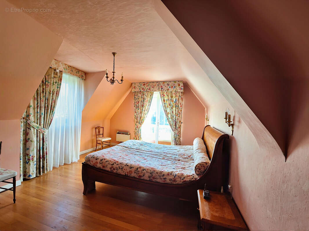 Maison à RENAZE