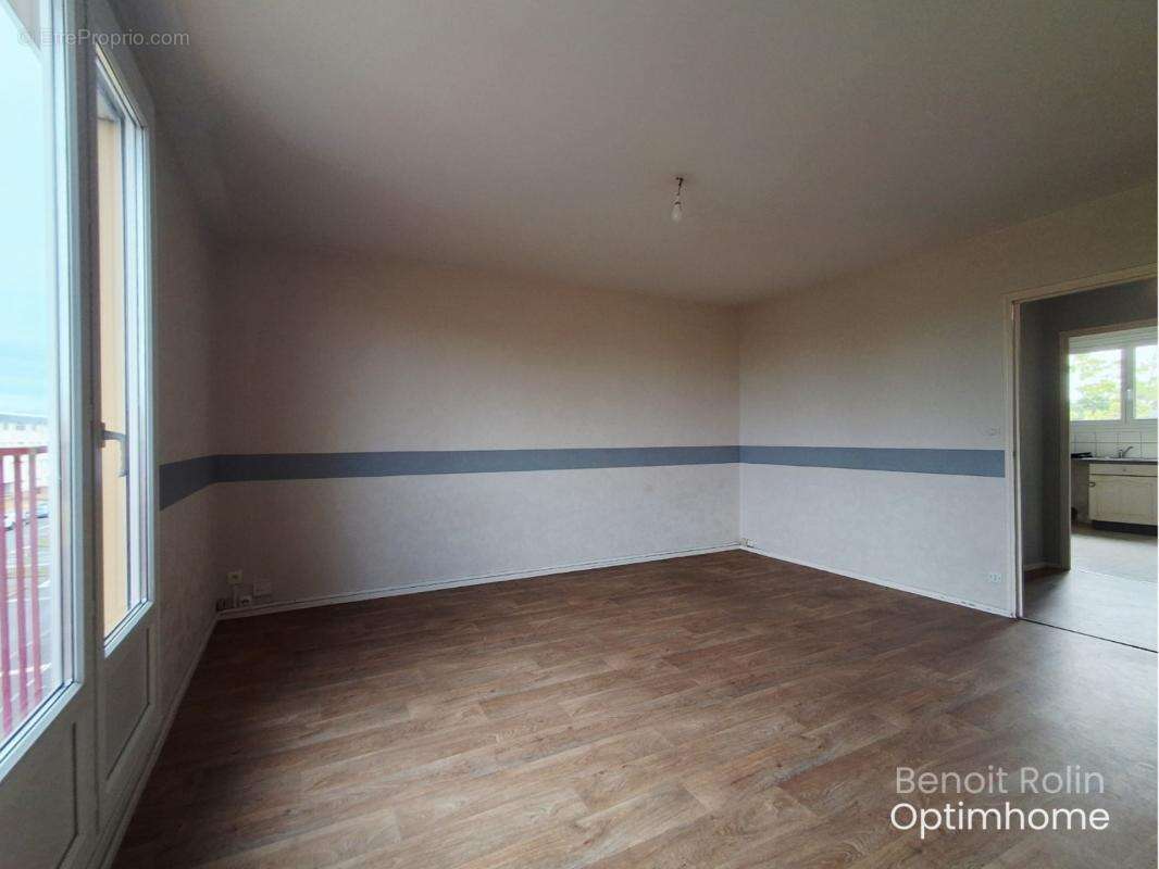 À découvrir sans tarder – superbe f4 de 73 m² avec garage de 22 m²+cave - photo 4