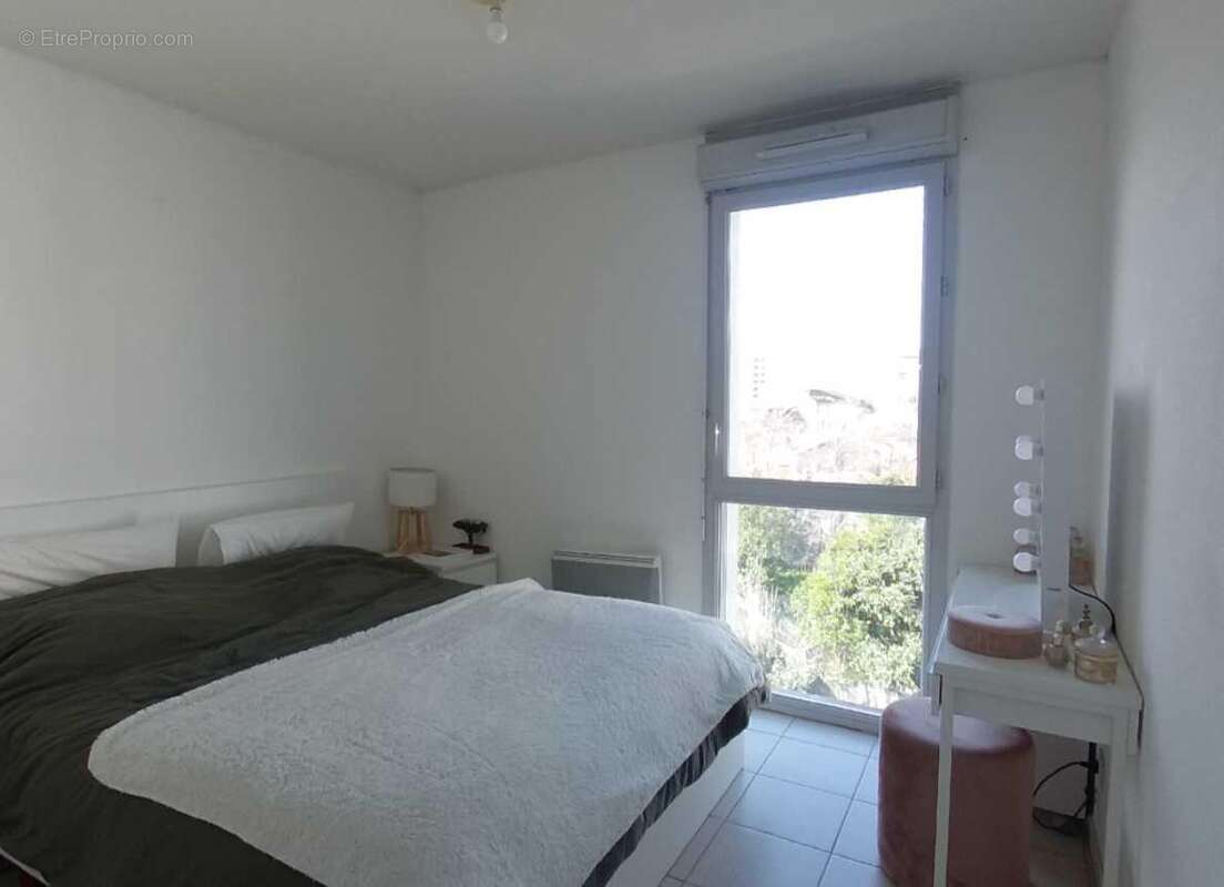   - Appartement à TOULOUSE