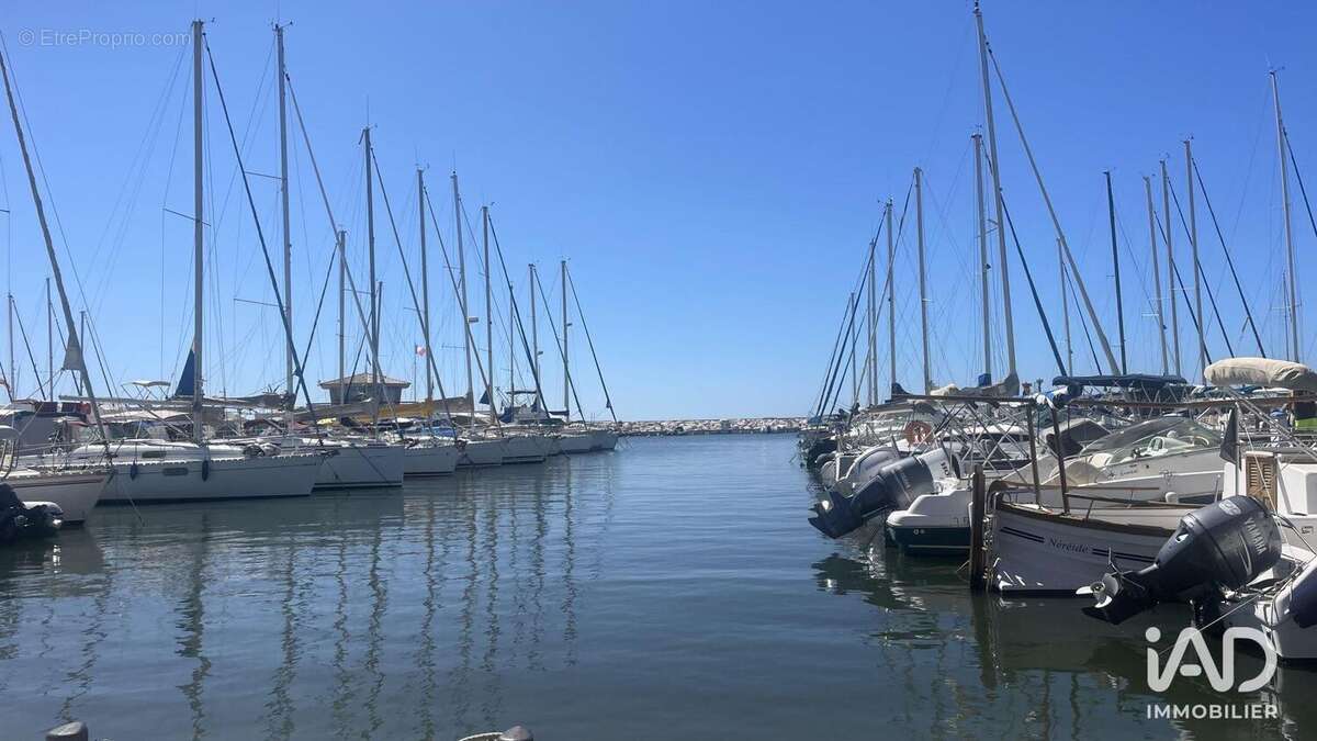 Photo 2 - Commerce à LA LONDE-LES-MAURES