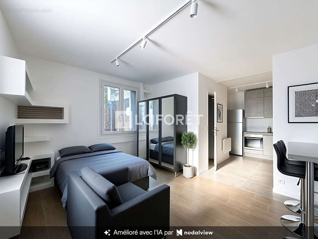 Appartement à LINAS