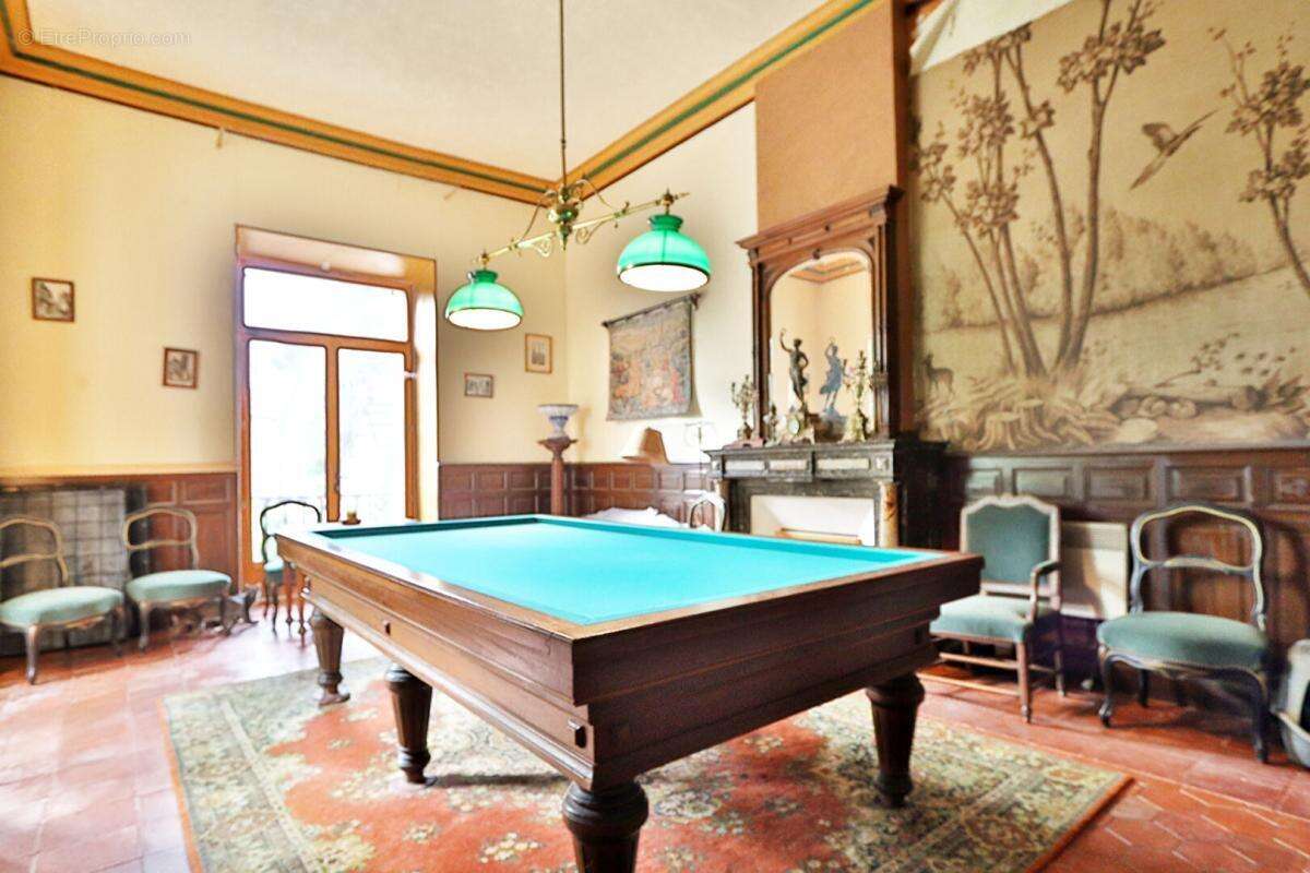 Maison à FONTCOUVERTE