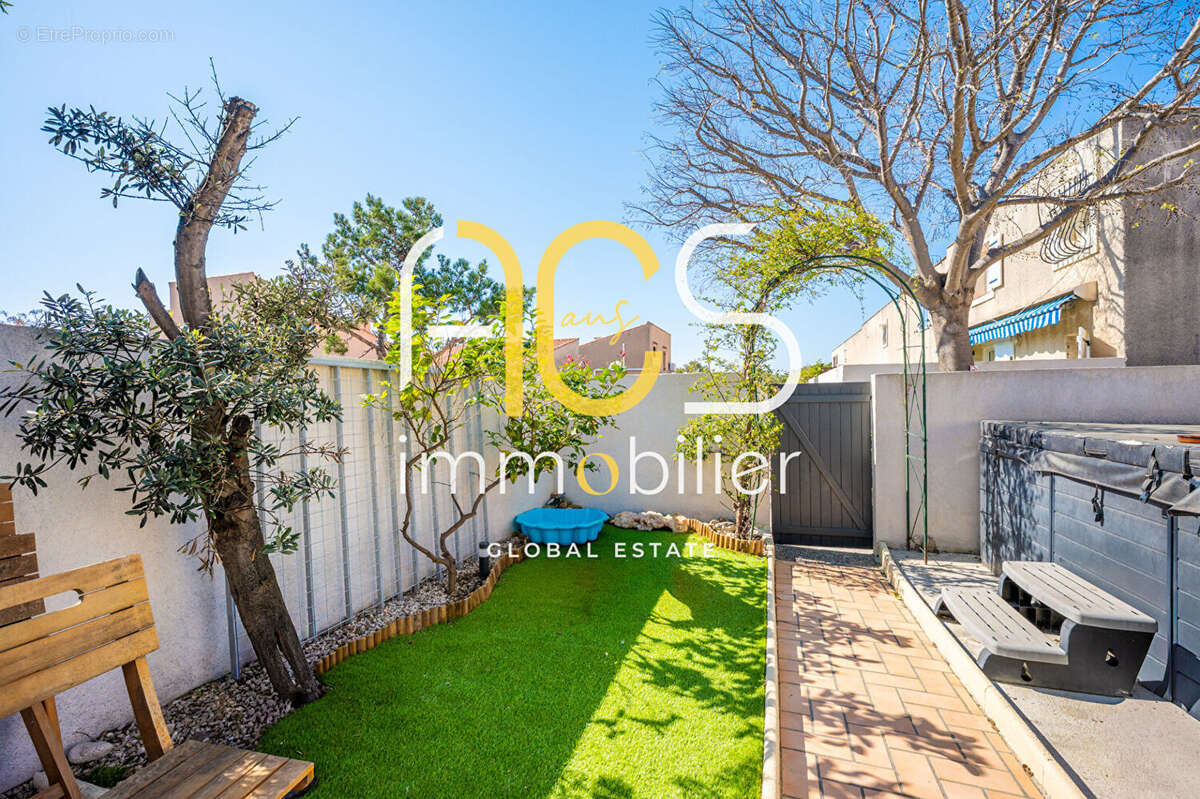 Maison à SAUSSET-LES-PINS