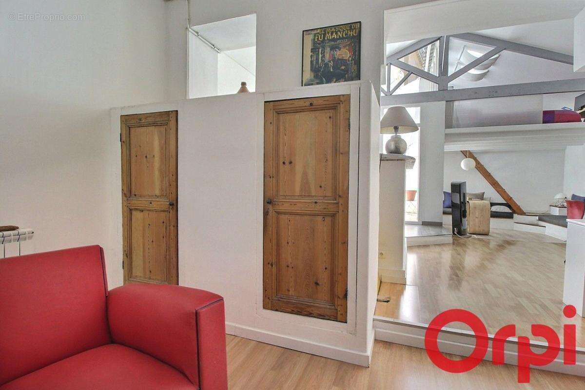 Commerce à MARSEILLE-5E