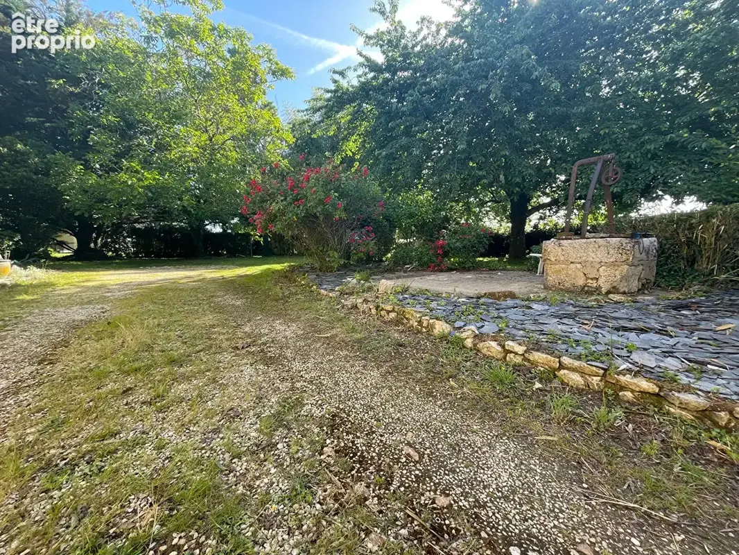 Pouillé - Maison Poitevine 6 pièce(s) 189 m2 - photo 5