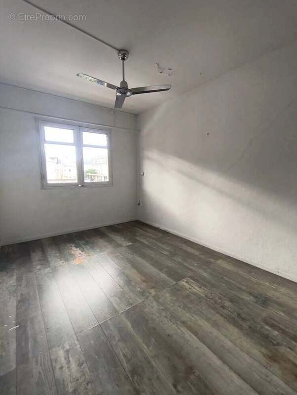 Appartement à SAINT-DENIS