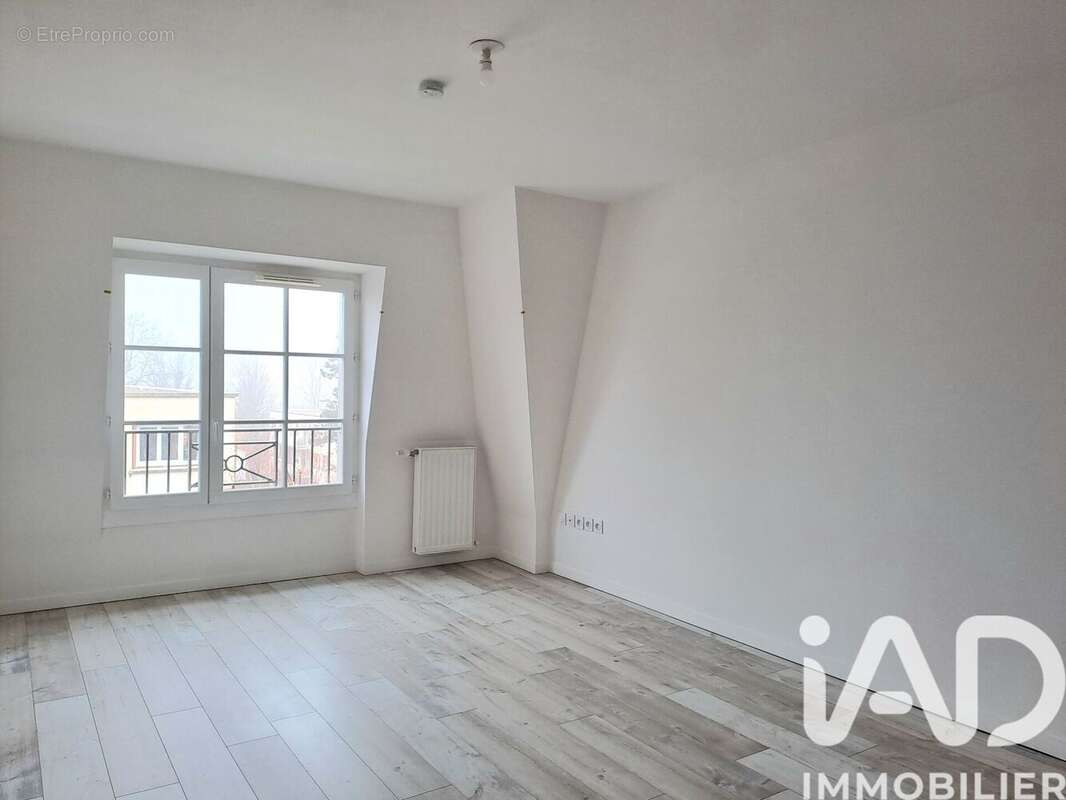 Photo 2 - Appartement à CHANTILLY
