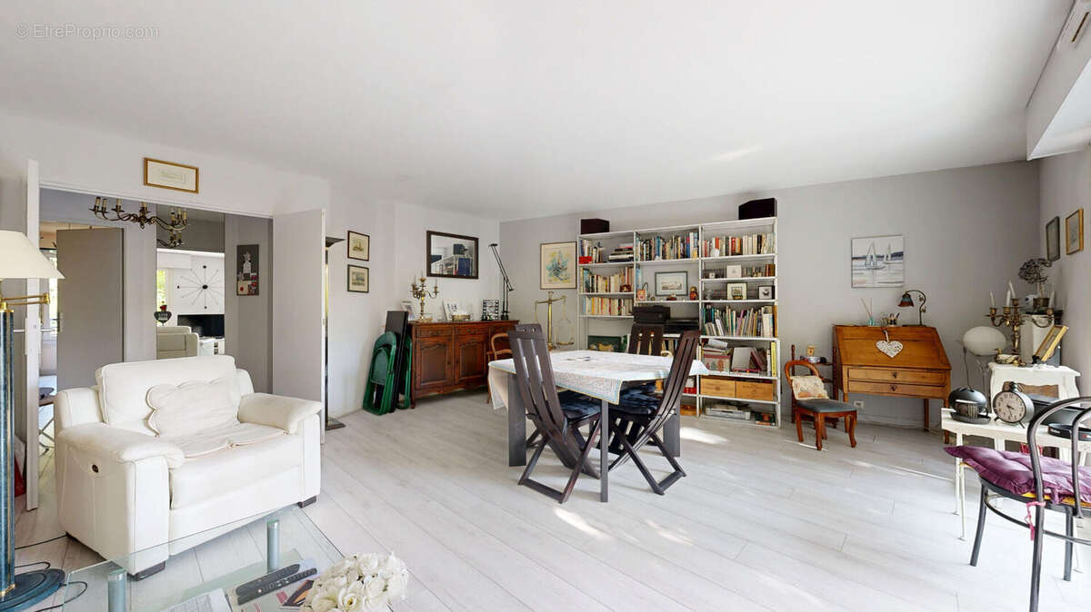 Appartement à CHATILLON