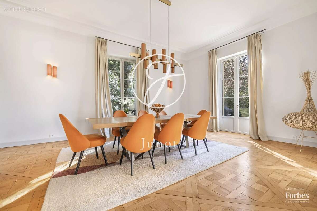 Maison à CROISSY-SUR-SEINE