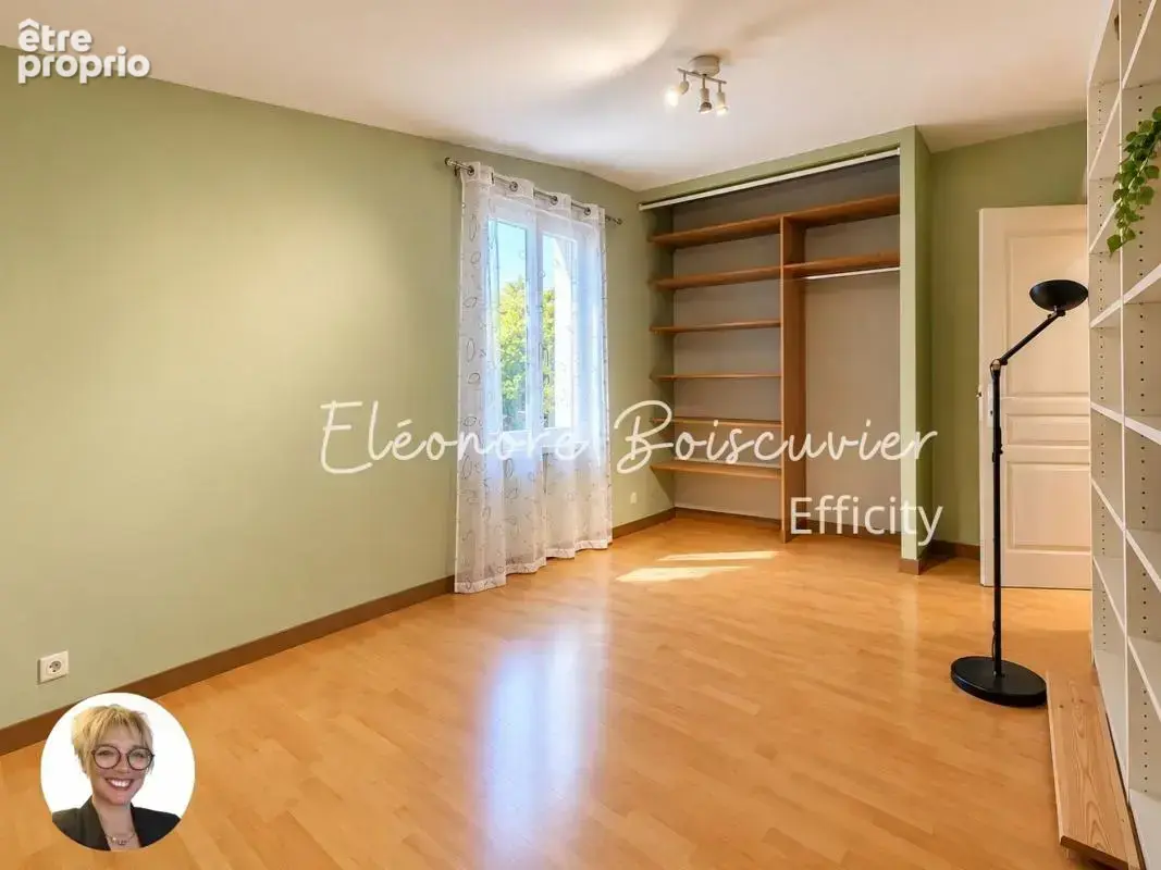 Maison 4 pièces 115 m² à vendre à Greasque (13850) - photo 8