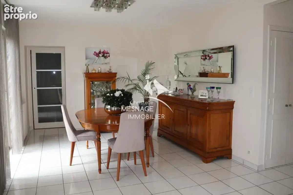 À vendre chez Christelle Mesnage Immobilier, EXCLUSIVITE - - photo 8